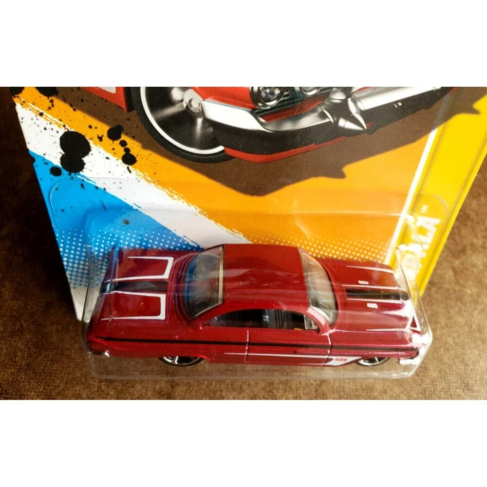 2012 Hot Wheel '61 IMPALA CHEVROLET Dark RED 2012 NEW MODELS 37/247 1:64 Walmart